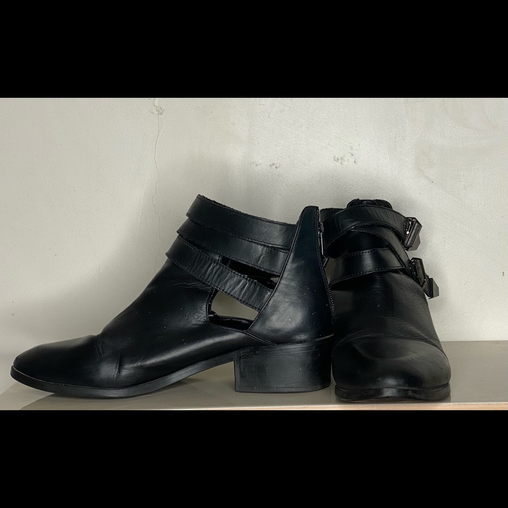 Buckle ankle boots leather- size 8 - Picture 2 of 5